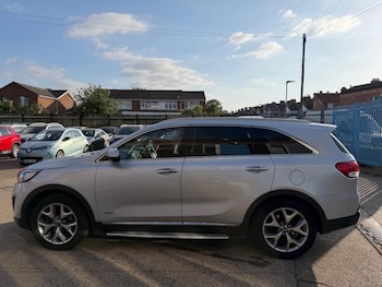Used Kia Sorento 2017 for sale - 79203289: Photo