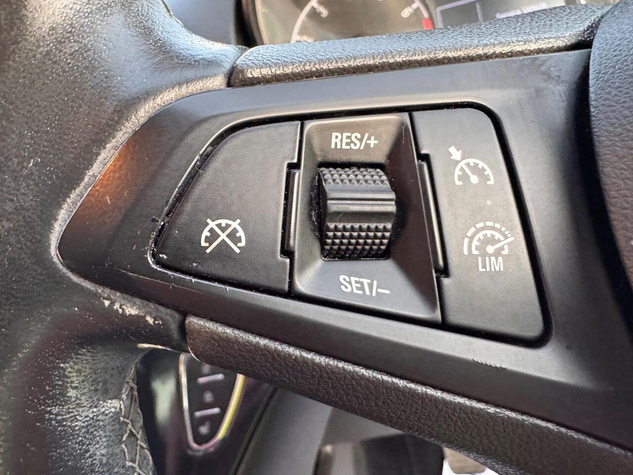 Used Vauxhall Corsa 2015 for sale - 78010969: Photo 31