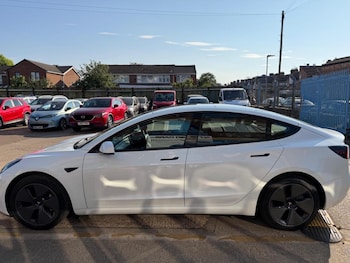 Used Tesla Model 3 2023 for sale - 79213605: Photo