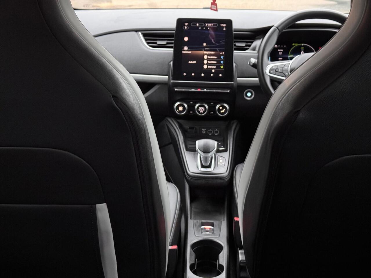 Used Renault Zoe 2020 for sale - 76410308: Photo 15