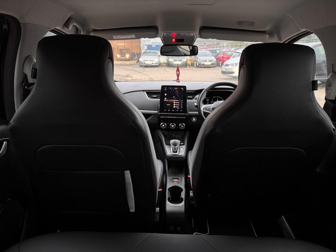 Used Renault Zoe 2020 for sale - 76410308: Photo 16