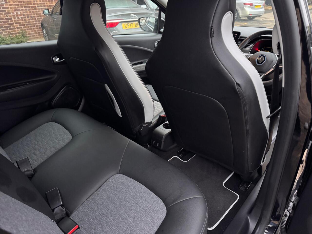 Used Renault Zoe 2020 for sale - 76410308: Photo 27