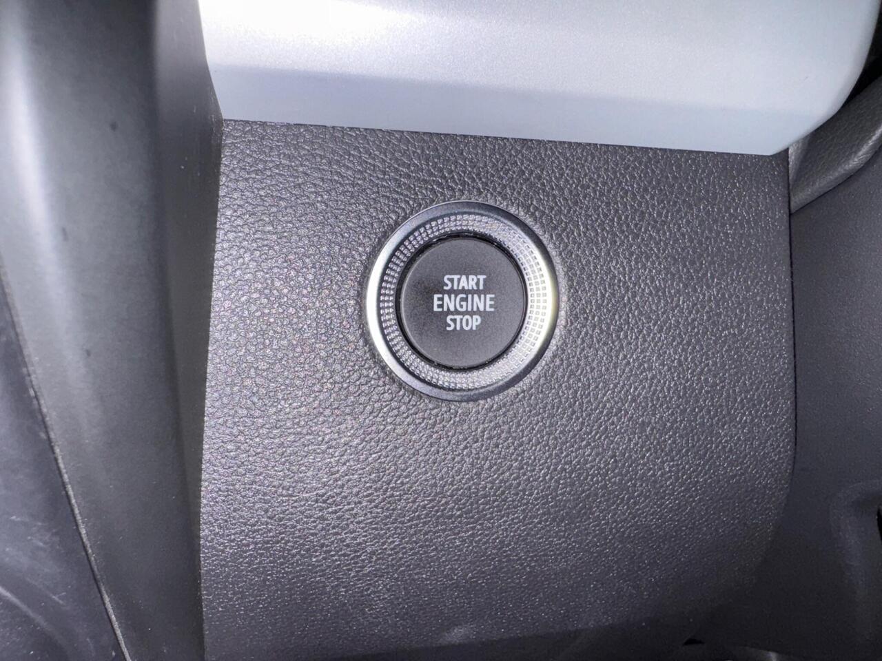 Used Renault Zoe 2020 for sale - 76410308: Photo 48