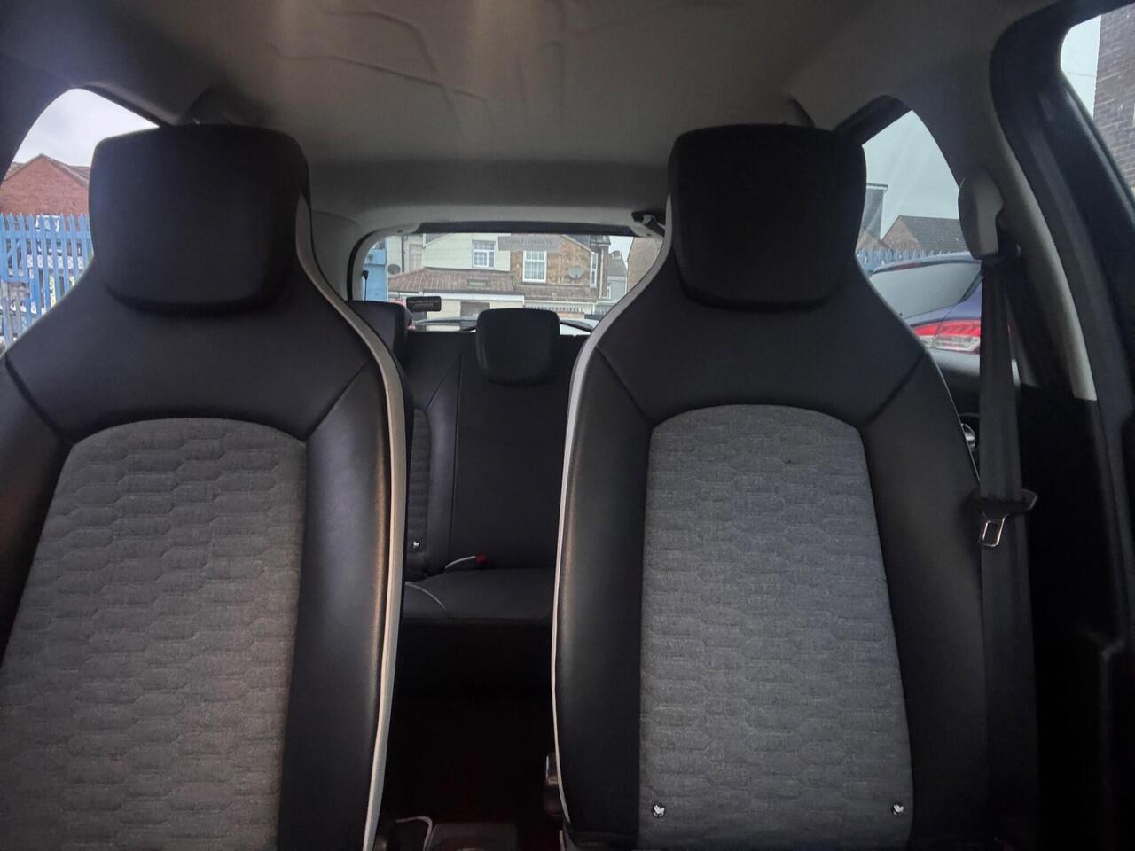 Used Renault Zoe 2020 for sale - 76410308: Photo 59