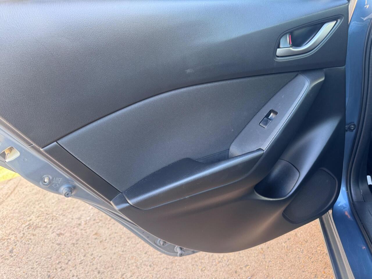 Used Mazda Mazda3 2016 for sale - 78010967: Photo 45