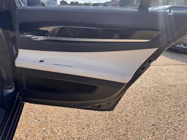 Used BMW 7 Series 2013 for sale - 76318699: Photo 26