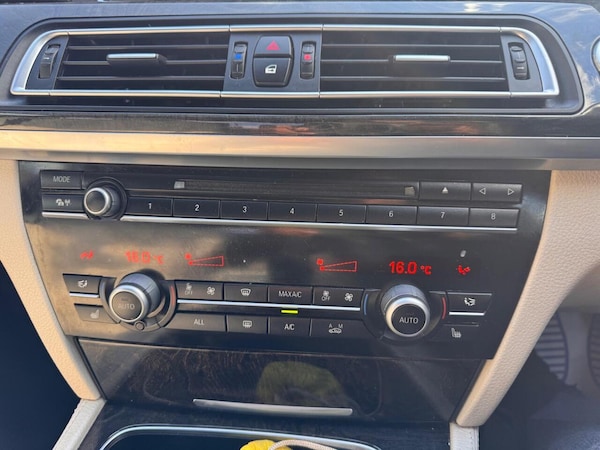 Used BMW 7 Series 2013 for sale - 76318699: Photo 49
