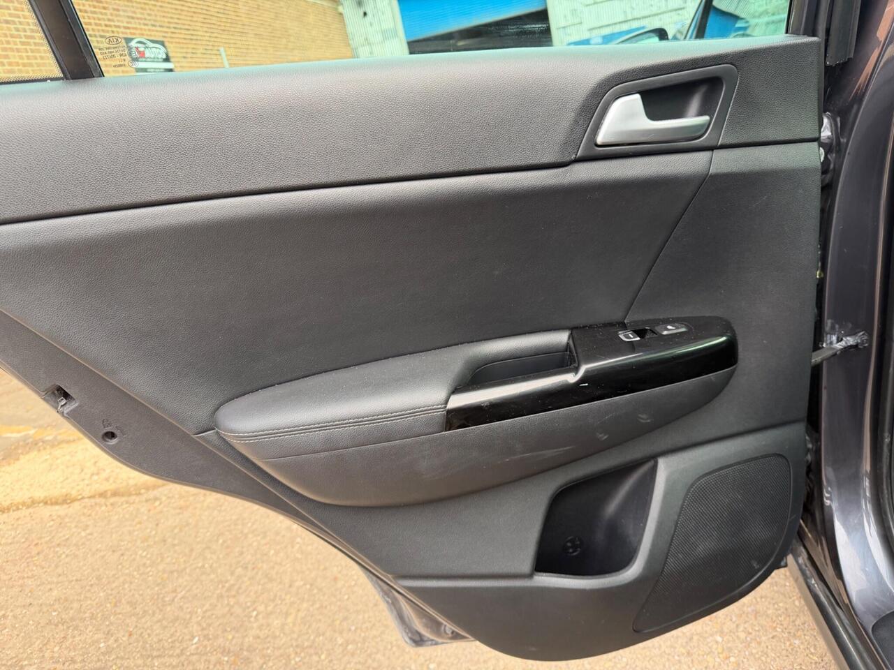 Used Kia Sportage 2017 for sale - 78011764: Photo 35