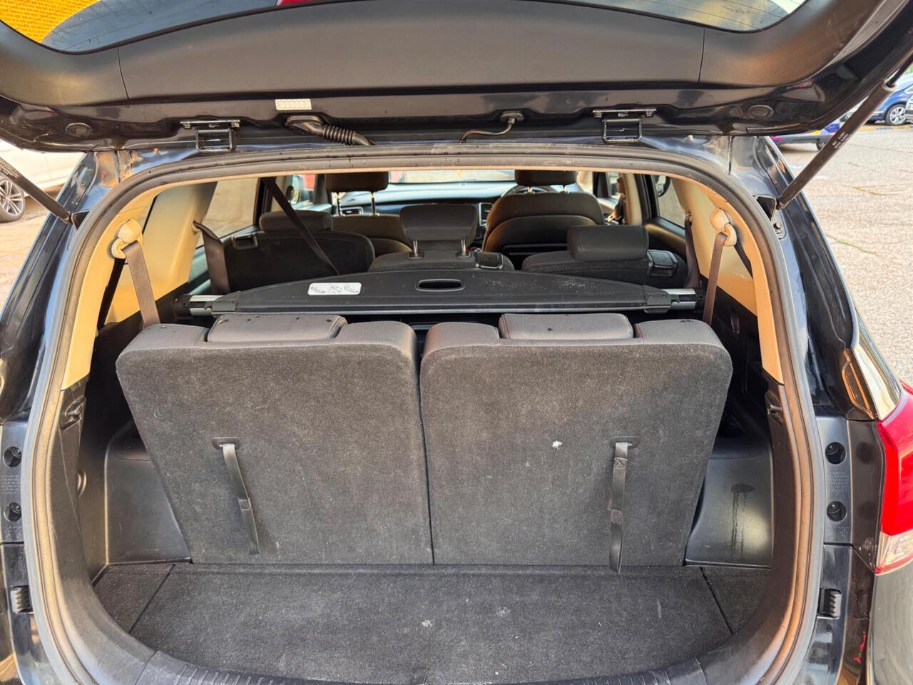 Used Kia Carens 2013 for sale - 76318698: Photo 14