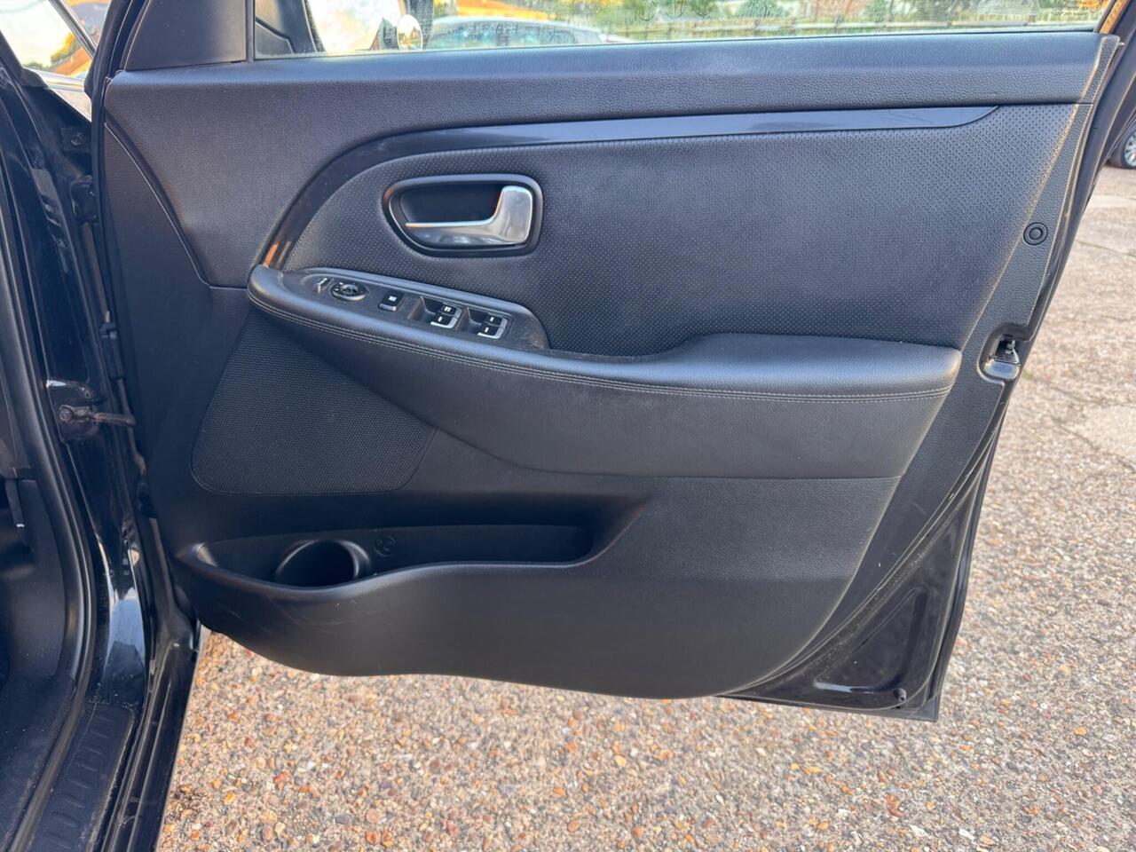 Used Kia Carens 2013 for sale - 76318698: Photo 22
