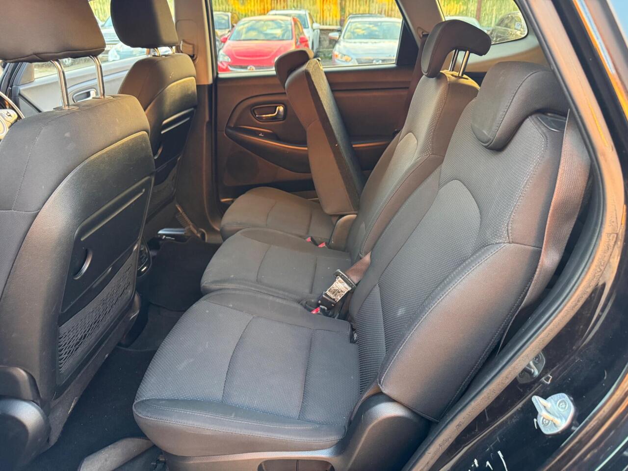 Used Kia Carens 2013 for sale - 76318698: Photo 29