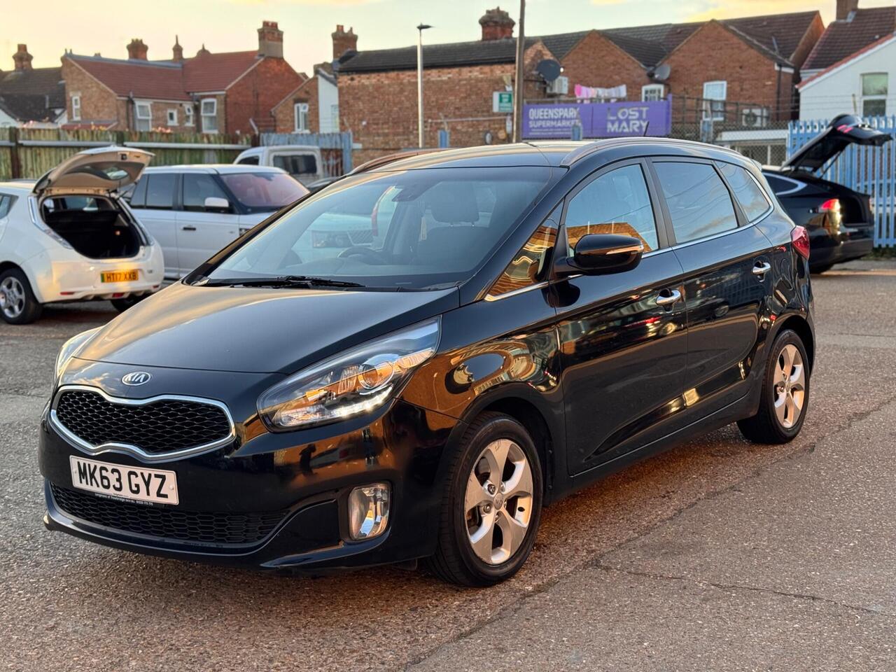 Used Kia Carens 2013 for sale - 76318698: Photo 4