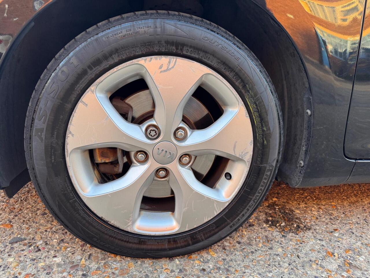 Used Kia Carens 2013 for sale - 76318698: Photo 51