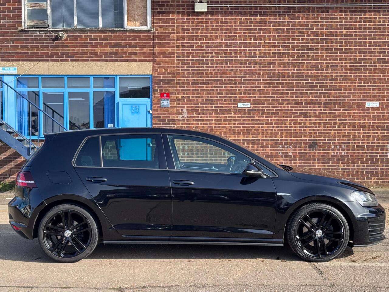 Used Volkswagen Golf 2015 for sale - 78011757: Photo 5