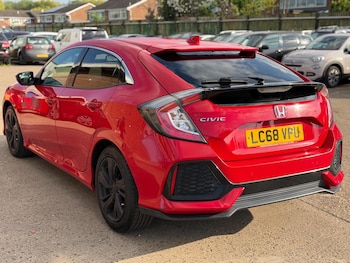 Used Honda Civic 2018 for sale - 78472491: Photo