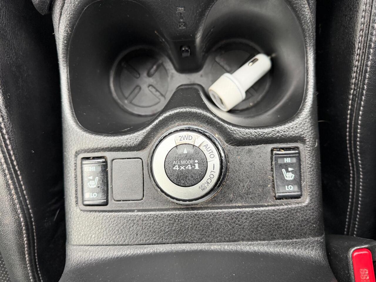 Used Nissan X-Trail 2015 for sale - 78011780: Photo 41