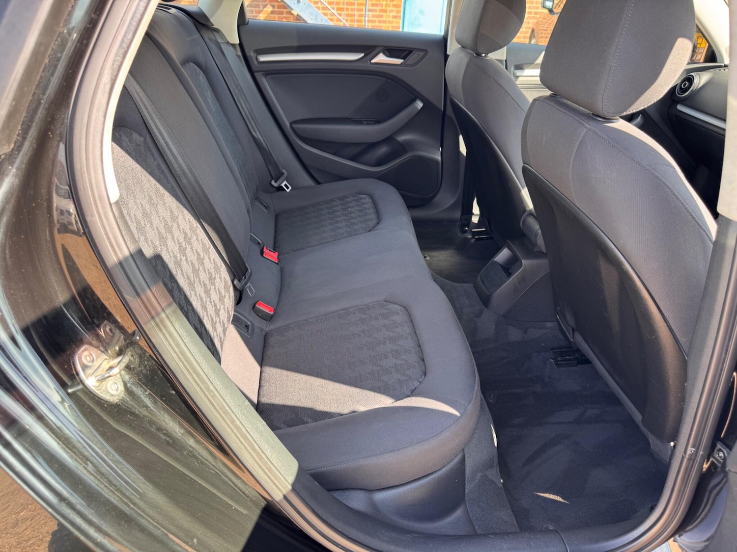 Used Audi A3 2015 for sale - 76100729: Photo 15