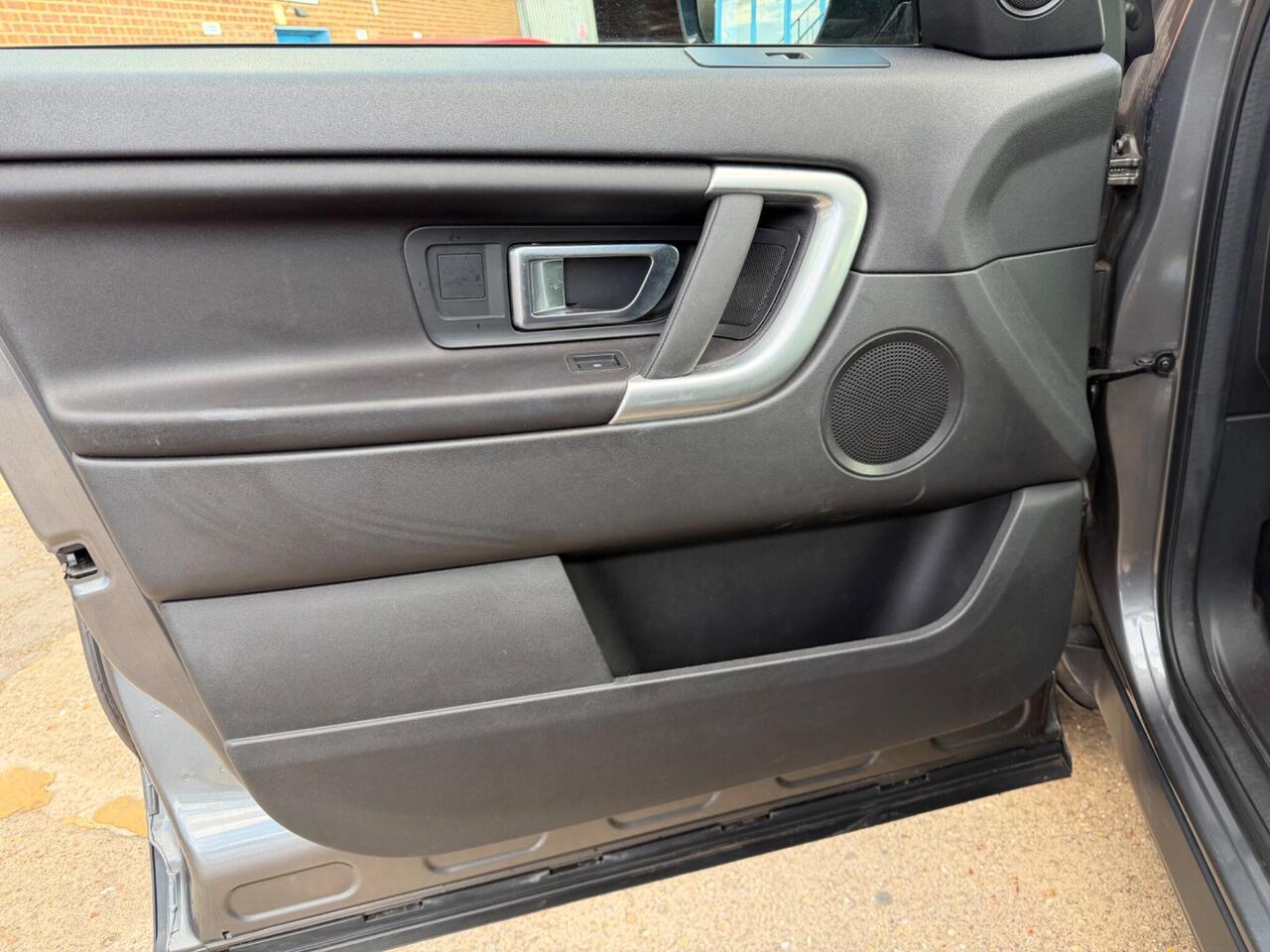 Used Land Rover Discovery Sport 2018 for sale - 78087738: Photo 20