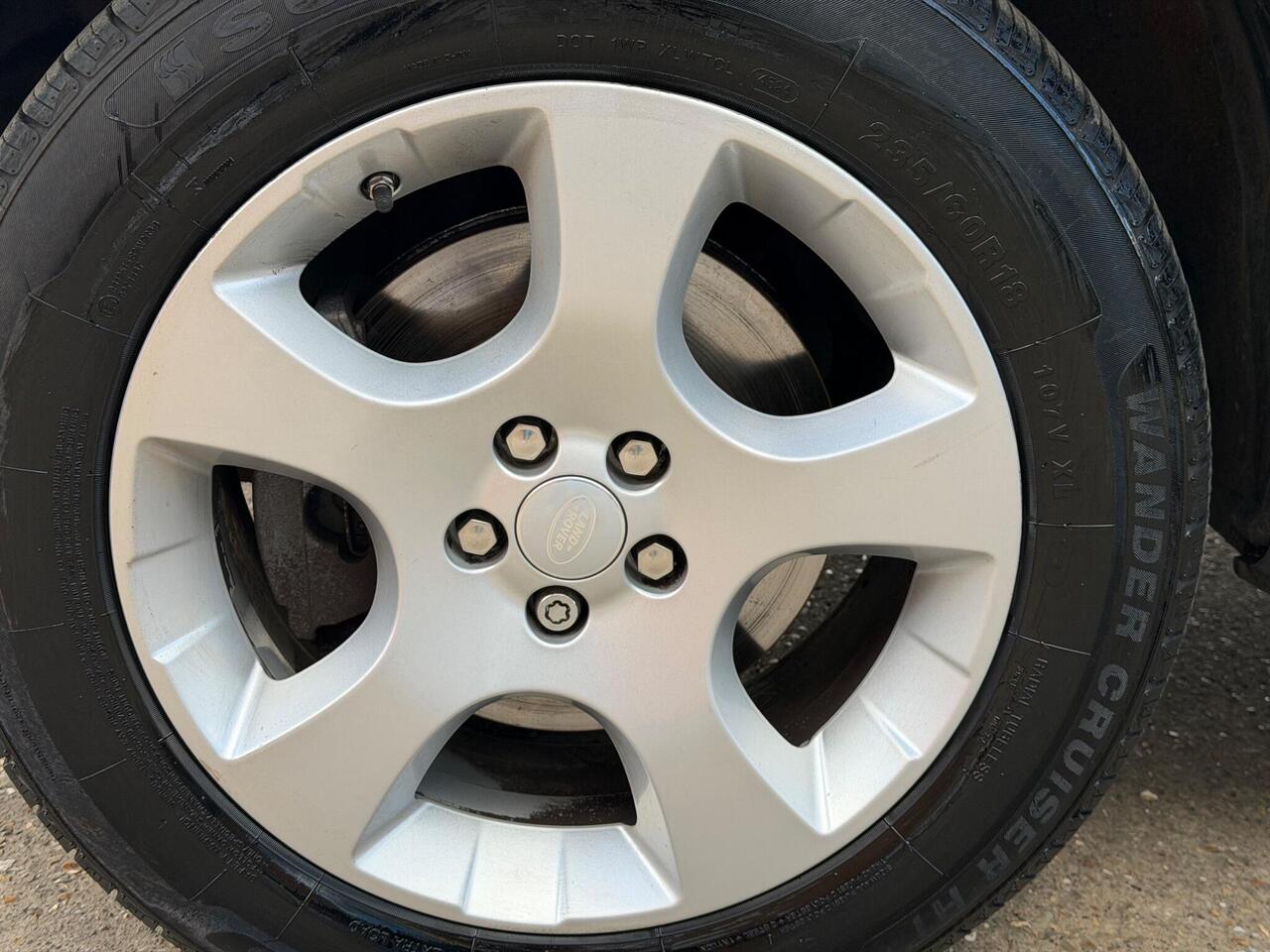 Used Land Rover Discovery Sport 2018 for sale - 78087738: Photo 50