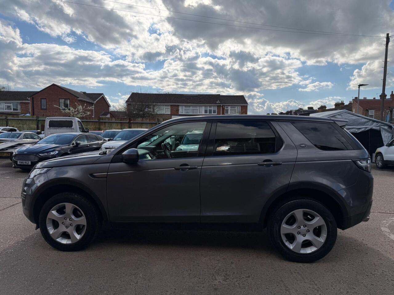 Used Land Rover Discovery Sport 2018 for sale - 78087738: Photo 8