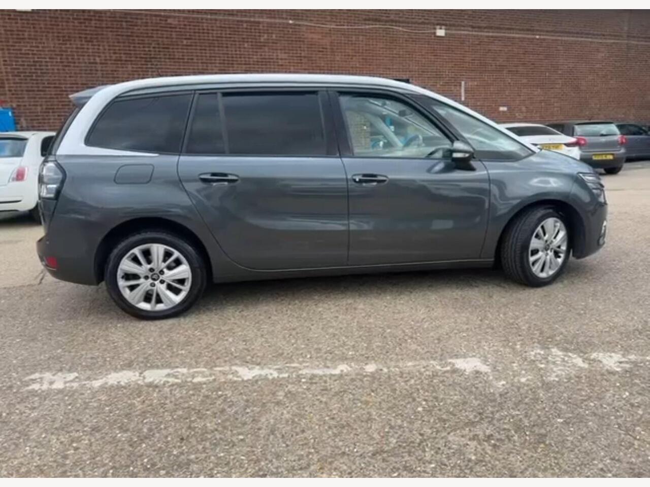 Used Citroen C4 Grand Picasso 2017 for sale - 76389767: Photo 10