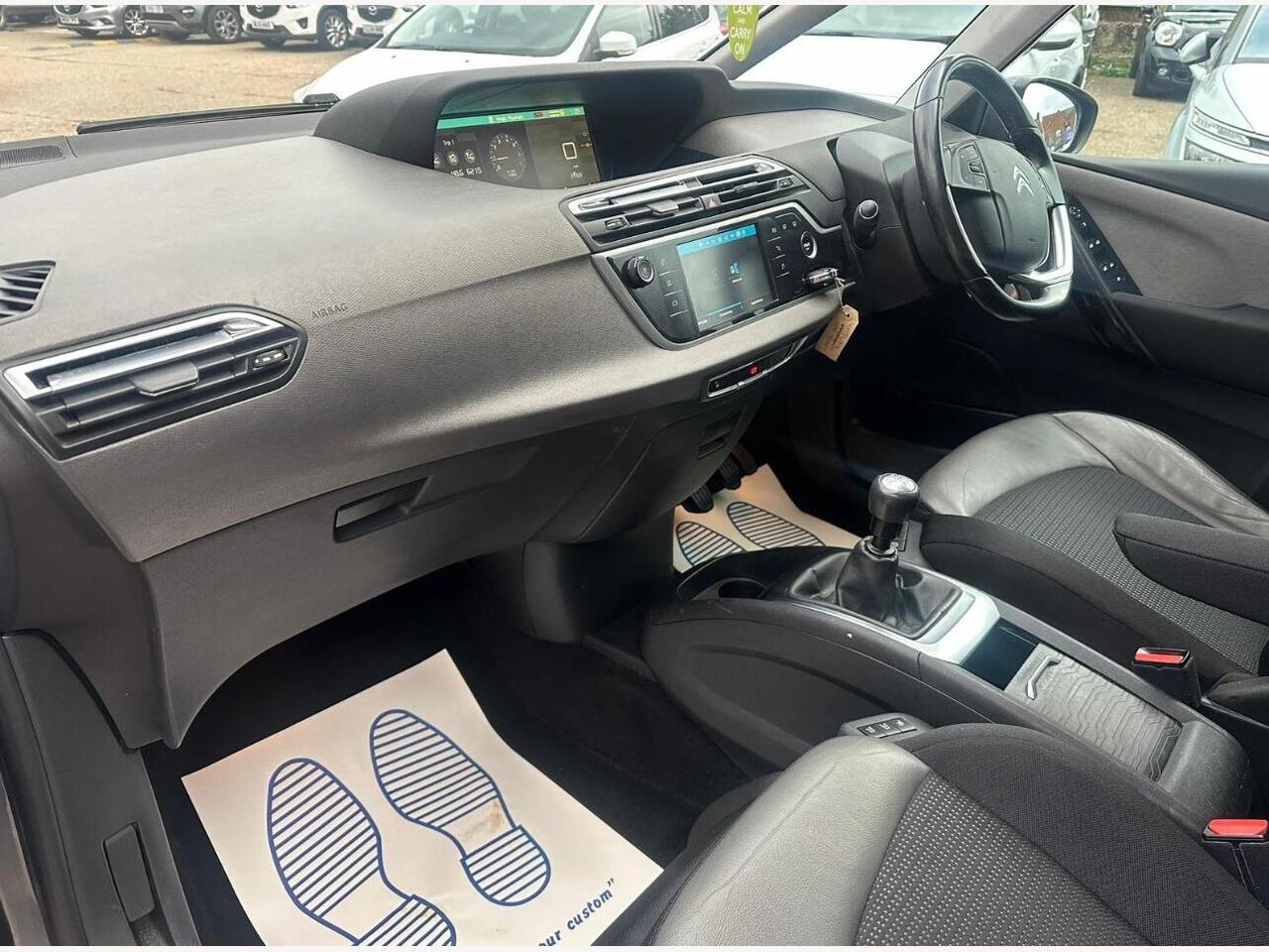 Used Citroen C4 Grand Picasso 2017 for sale - 76389767: Photo 12