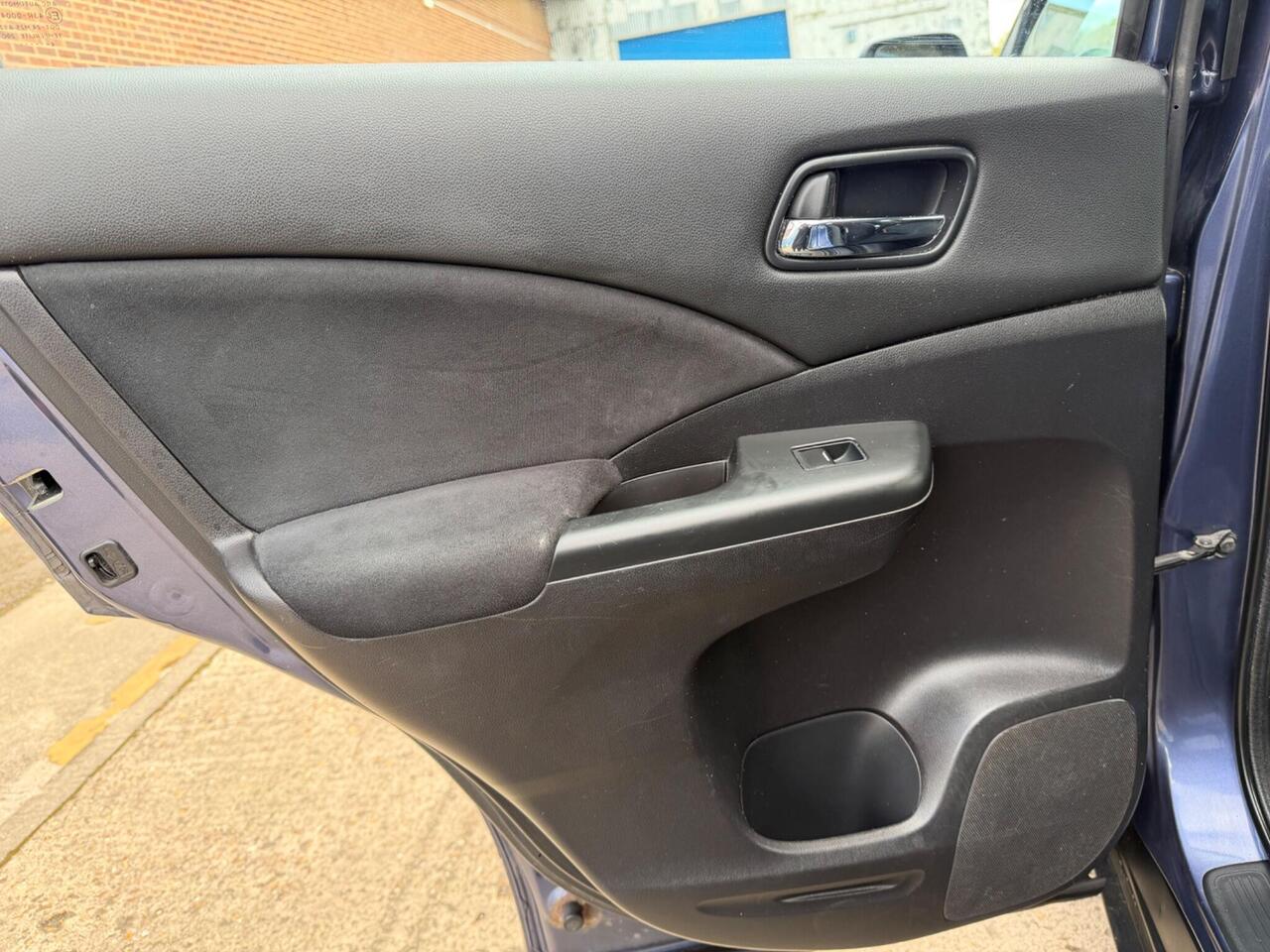 Used Honda CR-V 2014 for sale - 78035656: Photo 45