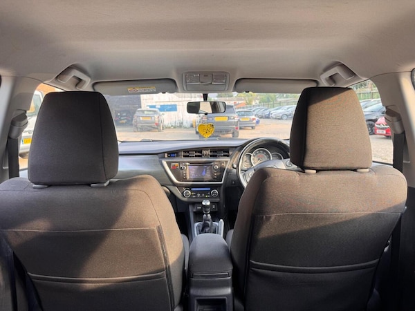 Used Toyota Auris 2013 for sale - 75672307: Photo 14