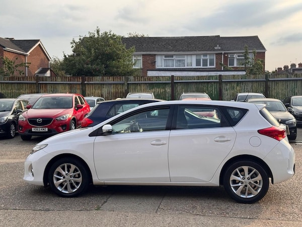Used Toyota Auris 2013 for sale - 75672307: Photo 7