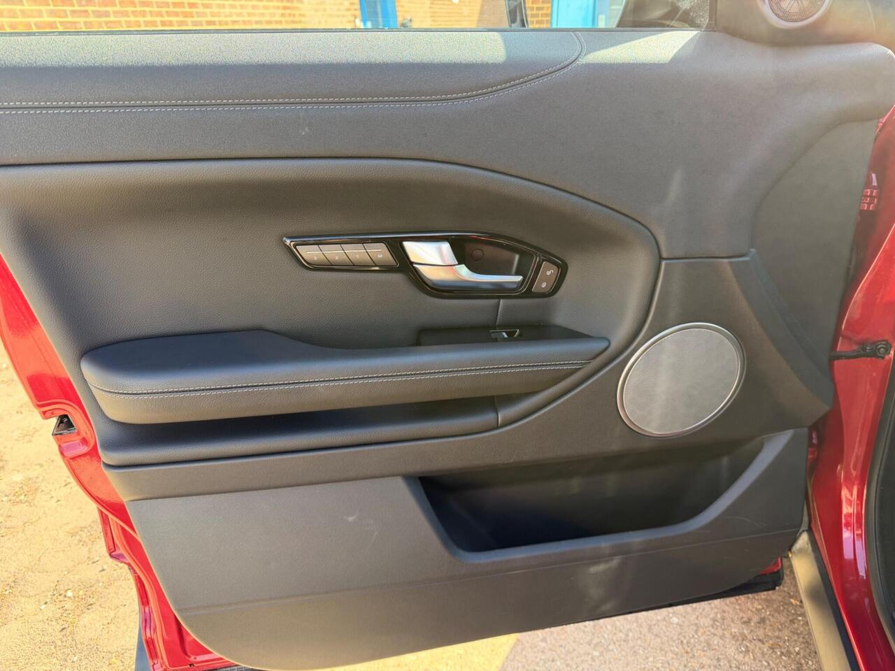 Used Land Rover Range Rover Evoque 2017 for sale - 78011782: Photo 42