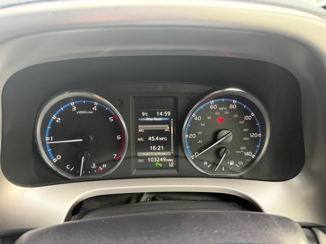 Used Toyota RAV4 2017 for sale - 78035654: Photo 25