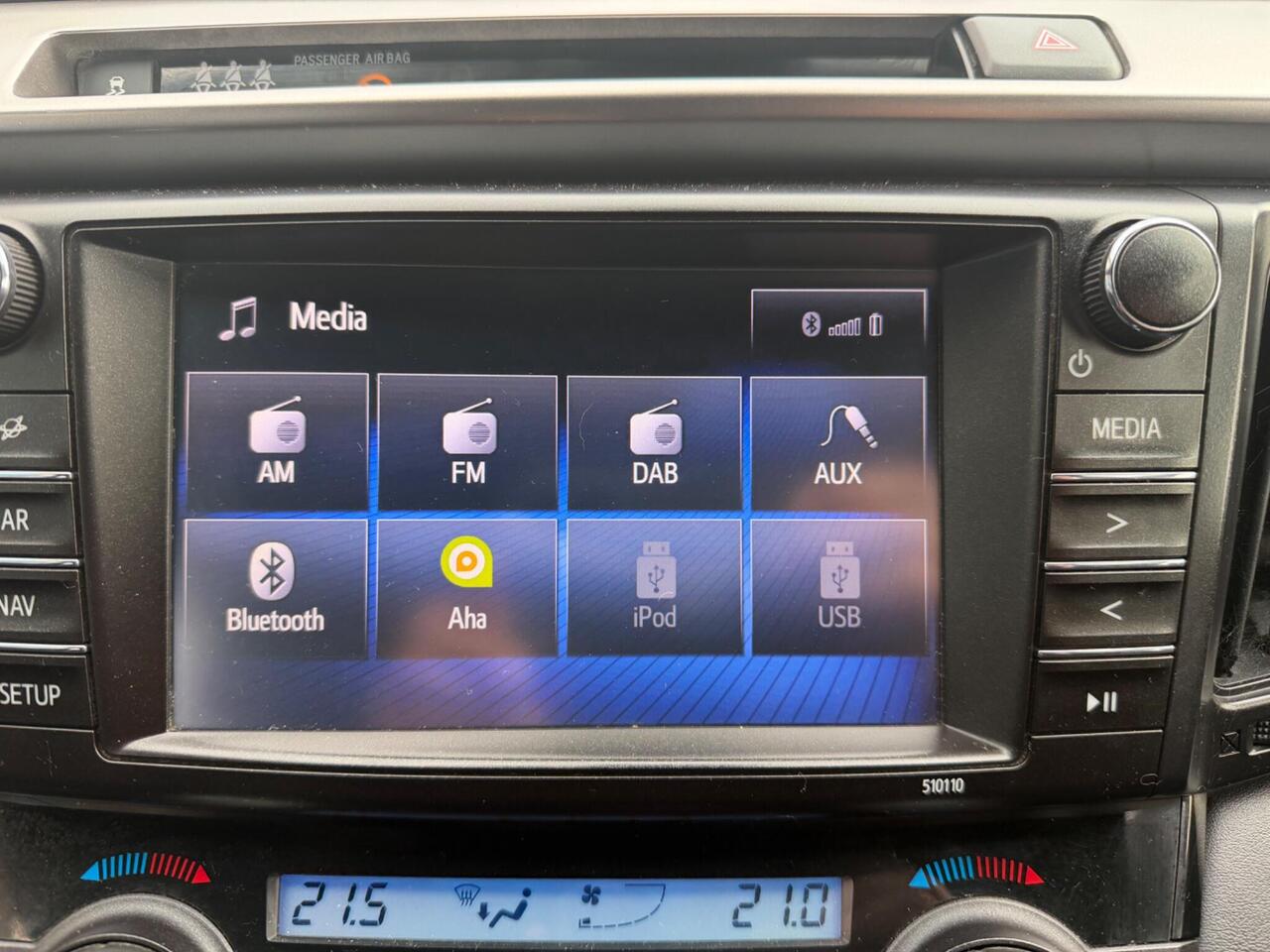 Used Toyota RAV4 2017 for sale - 78035654: Photo 33