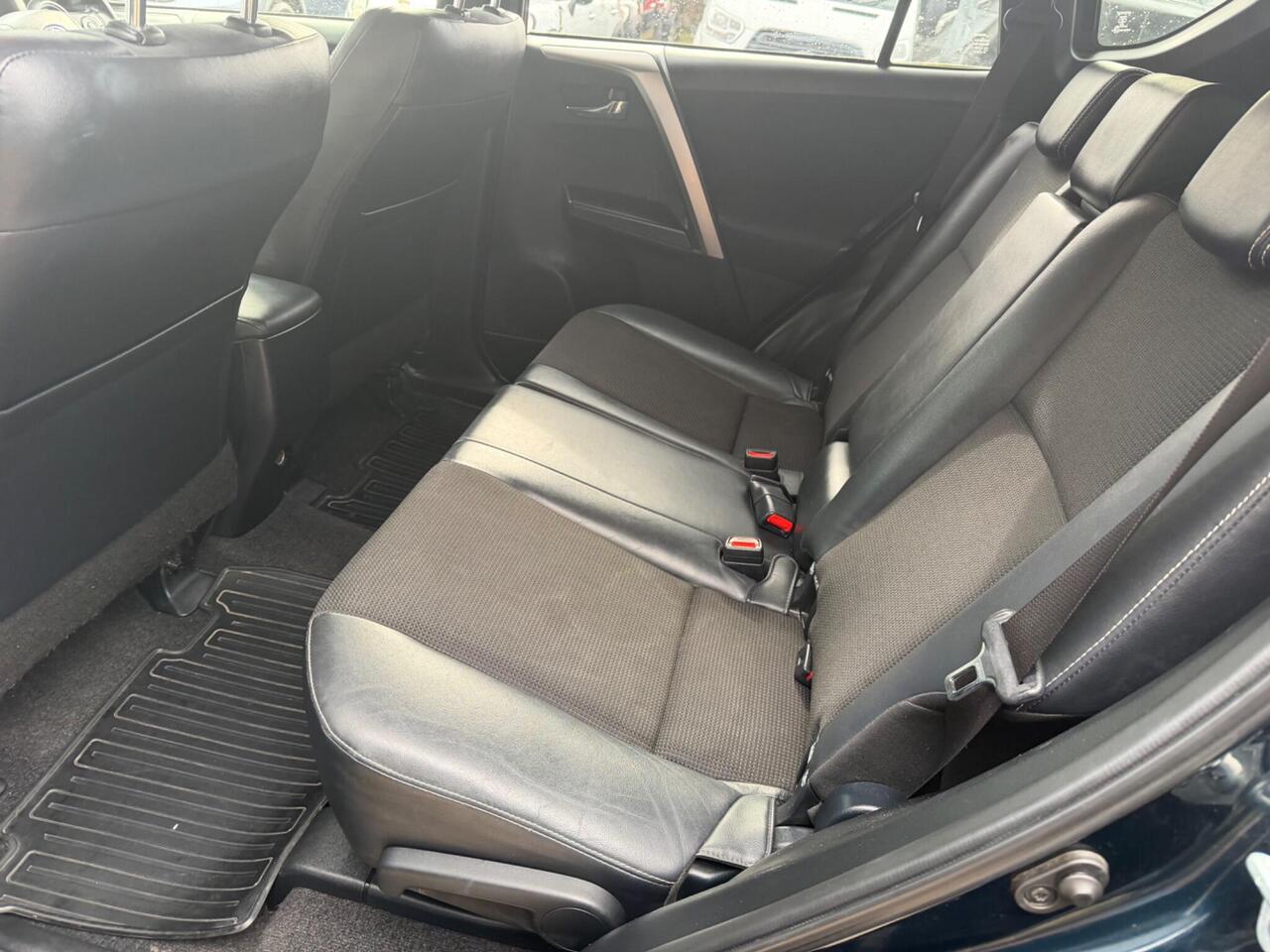 Used Toyota RAV4 2017 for sale - 78035654: Photo 41