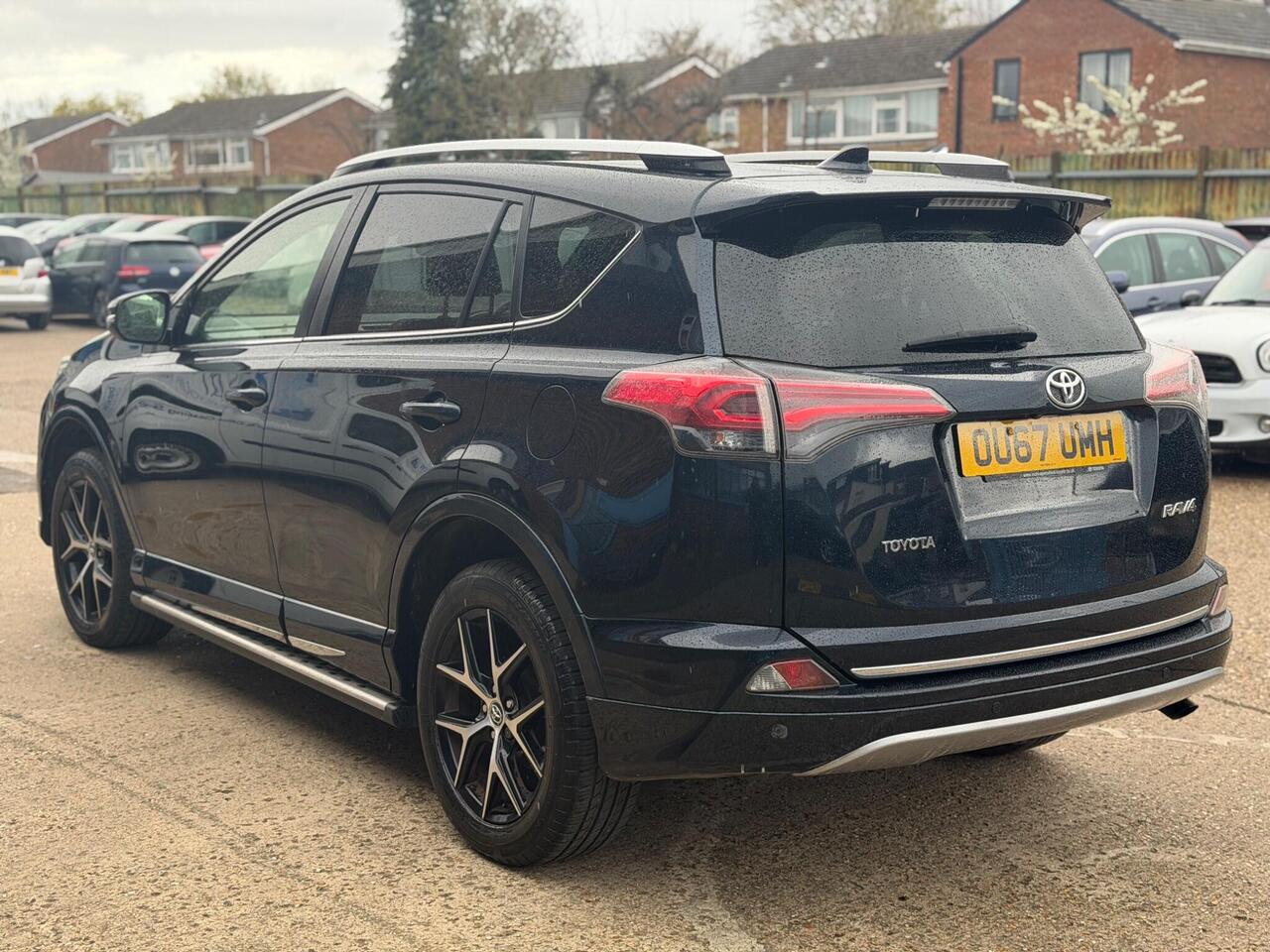 Used Toyota RAV4 2017 for sale - 78035654: Photo 8