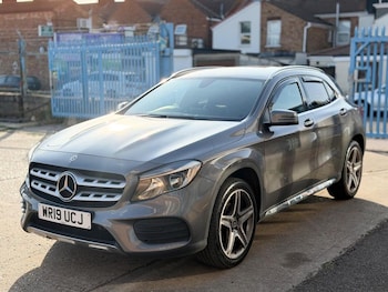 Used Mercedes-Benz GLA 2019 for sale - 79363176: Photo