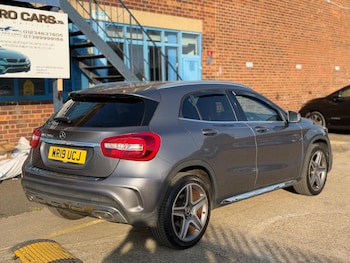Used Mercedes-Benz GLA 2019 for sale - 79363176: Photo