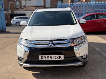 Used Mitsubishi Outlander 2016 for sale - 79389411: Photo