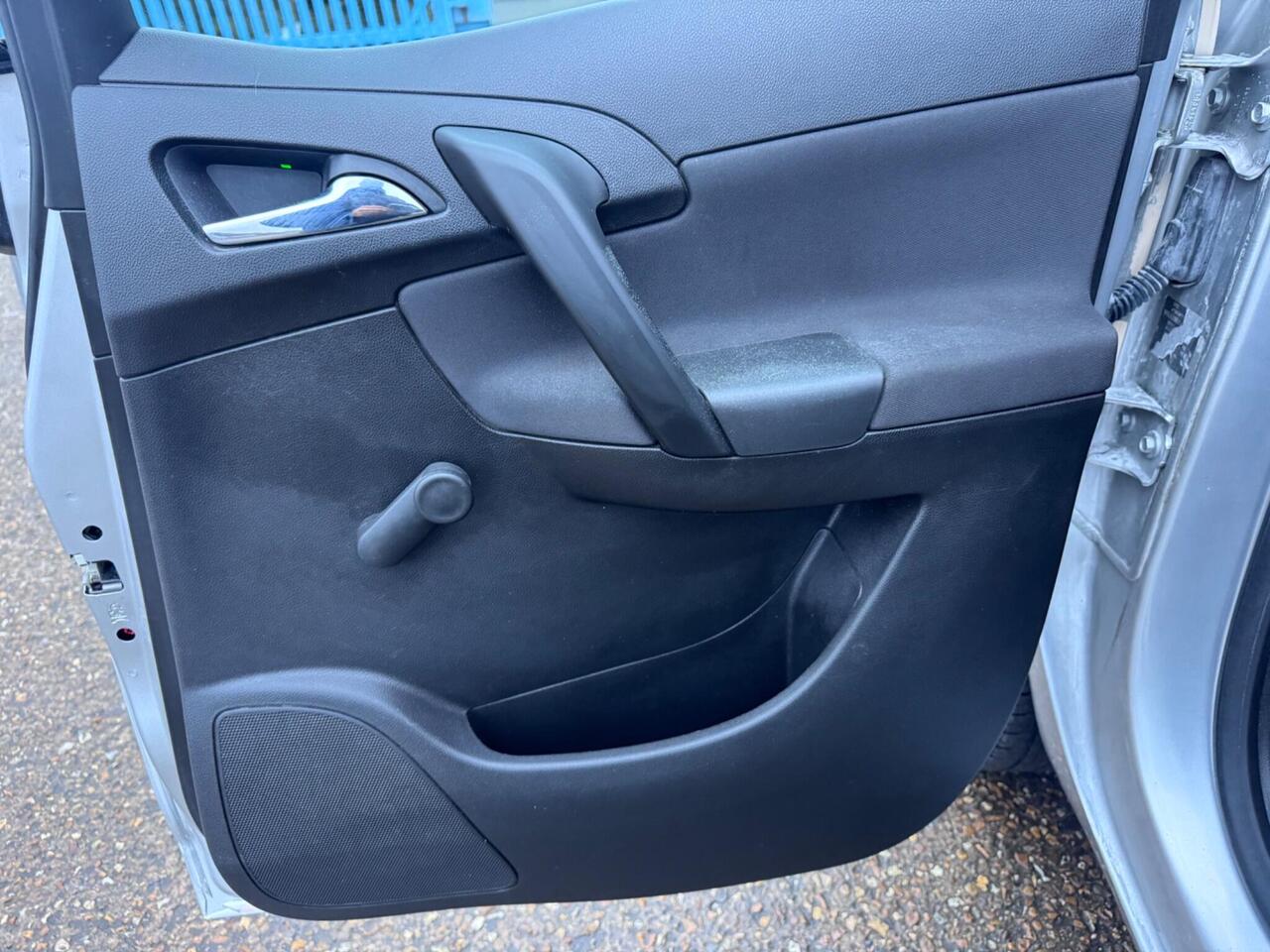 Used Vauxhall Meriva 2016 for sale - 78011760: Photo 31