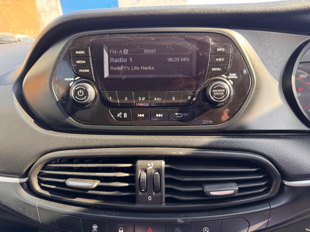 Used Fiat Tipo 2018 for sale - 76318690: Photo 30