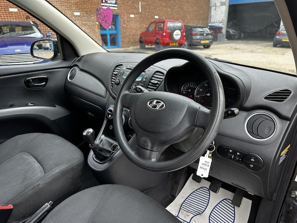 Used Hyundai i10 2012 for sale - 75464937: Photo 17