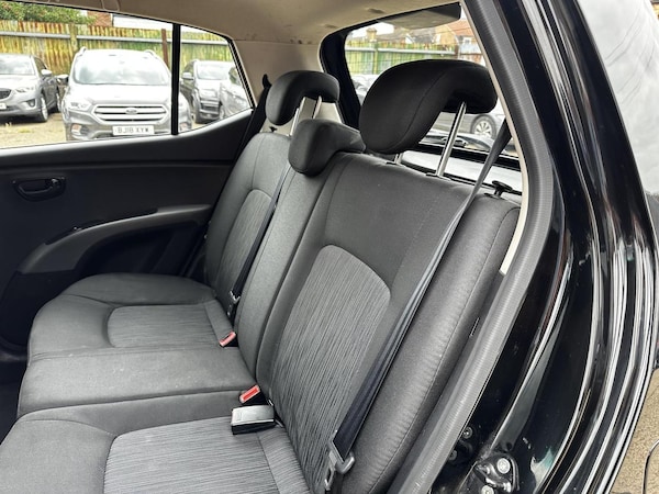 Used Hyundai i10 2012 for sale - 75464937: Photo 22