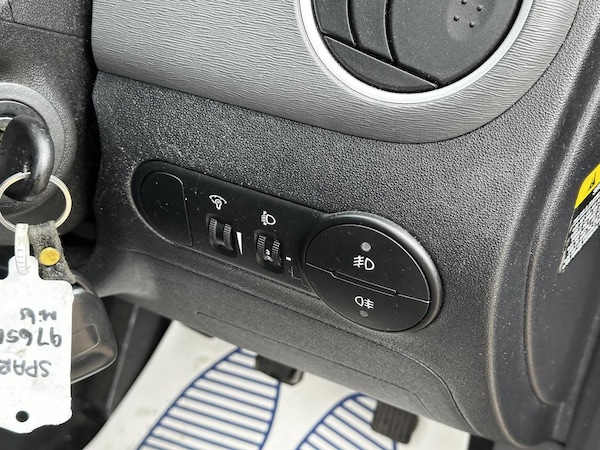 Used Hyundai i10 2012 for sale - 75464937: Photo 29