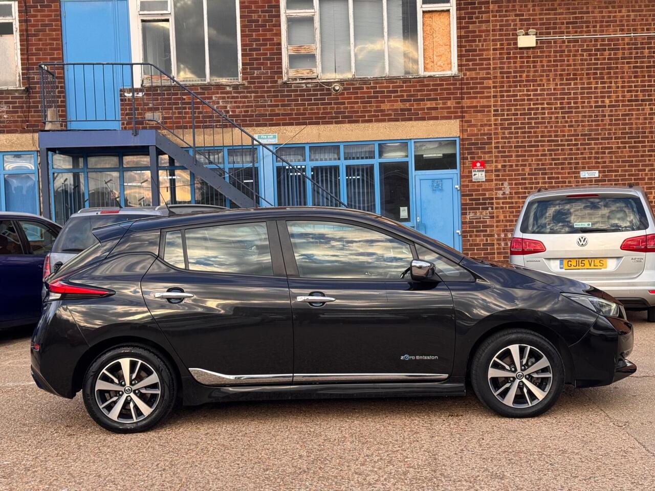 Used Nissan Leaf 2018 for sale - 76318692: Photo 10