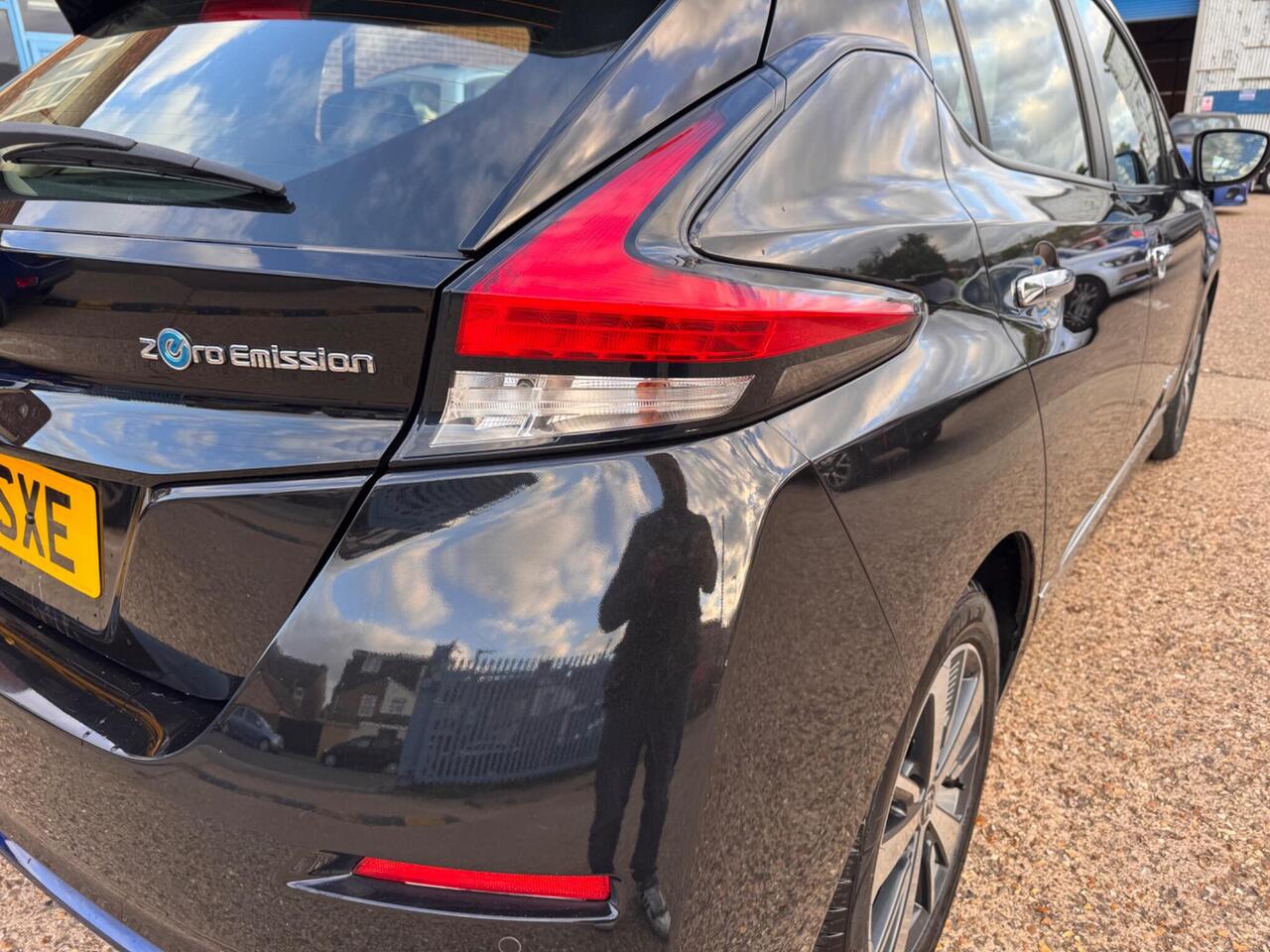 Used Nissan Leaf 2018 for sale - 76318692: Photo 18