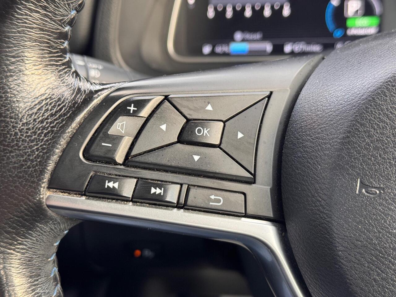 Used Nissan Leaf 2018 for sale - 76318692: Photo 42