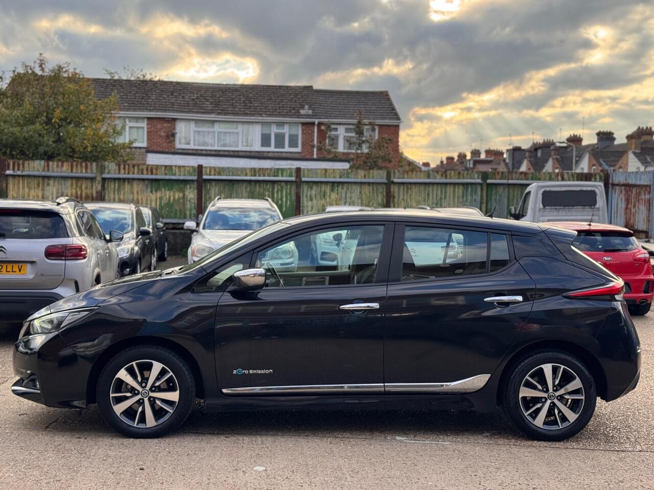 Used Nissan Leaf 2018 for sale - 76318692: Photo 5