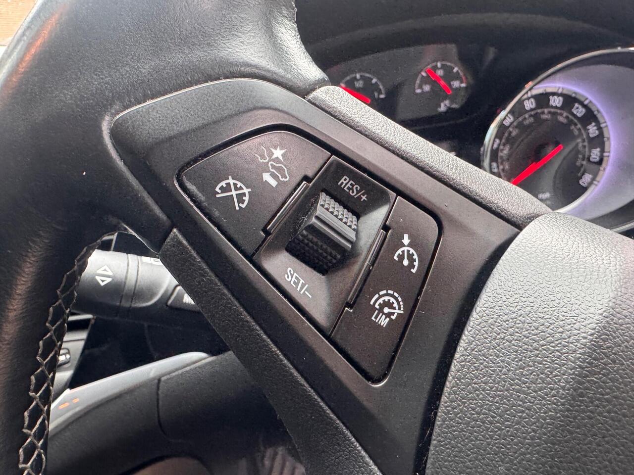 Used Vauxhall Astra 2016 for sale - 76318691: Photo 20