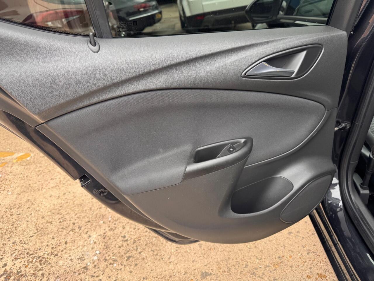 Used Vauxhall Astra 2016 for sale - 76318691: Photo 26