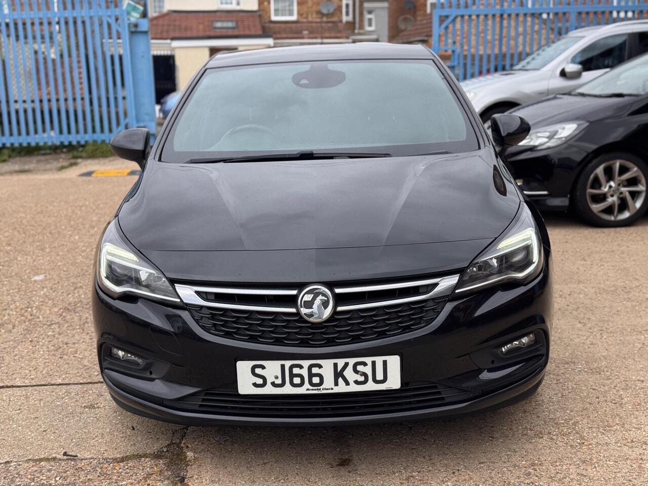 Used Vauxhall Astra 2016 for sale - 76318691: Photo 3