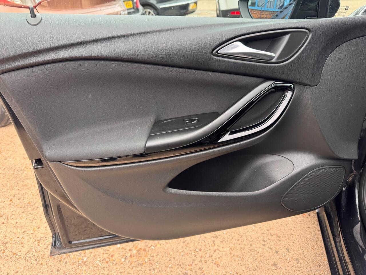 Used Vauxhall Astra 2016 for sale - 76318691: Photo 37